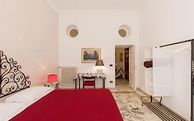 Simon'S Place